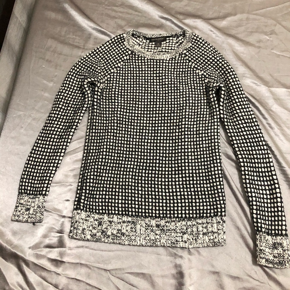 Banana Republic sweater